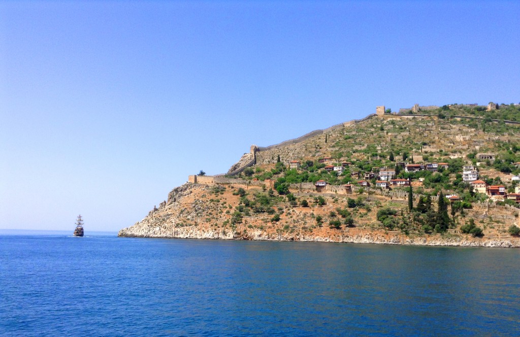 bådtur alanya, alanya bådtur, tur med båd alanya, brother five, alanya catamaran, catamaran alanya, familiebåd alanya, stille bådtur alanya, alanya stillebådtur, turistbåd i alanya, feriebåd alanya, båd tur alanya, alanya båd tur
