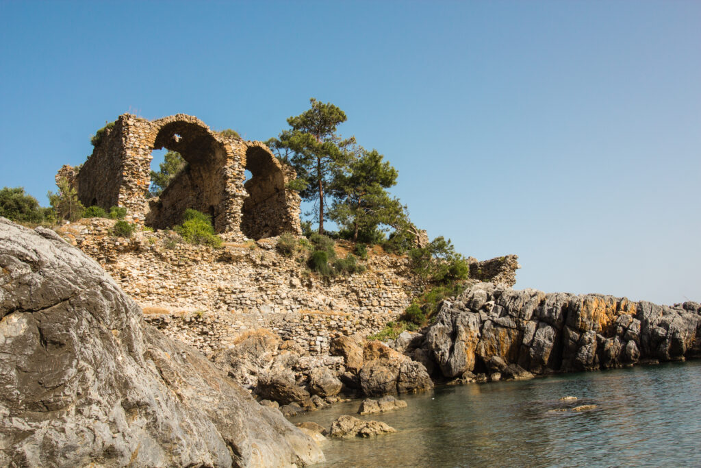 Iotape, ruiner gazipasa, oplevelser gazipasa, Aytap Alanya, Vlog om alanya, Alanya travelvideo, rejsevideo om Alanya,
