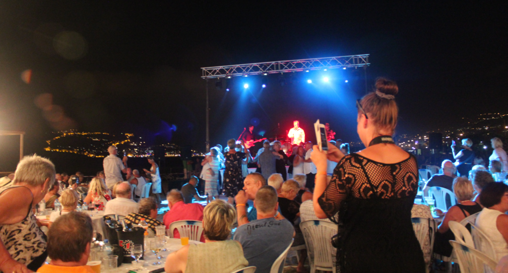 Kandis Johnny, Johnny Hansen, Johnny Hansen koncert, Johnny Hansen koncert alanya, koncerter i alanya, alanya koncerter, Johny Hansen Country bånd, Hey Hey Alanya