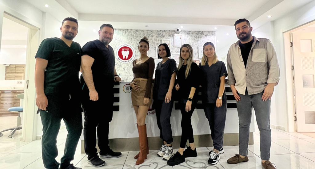 ALANYA WHITE DENTAL KLINIK, ALANYA WHITE dental clinic, tandlæg i tyrkiet, tyrkisk tandlæge, tandlæge i Alanya, alanya tandlæge, tandlæge i udlandet, udenlandsk tandlæge