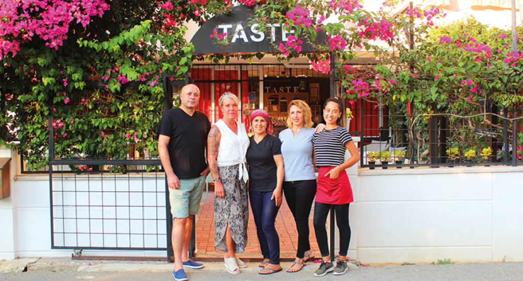 Taste restuarant, a different taste restaurant, alanya restauranter, cikcilli restauranter, alanya restaurant anmeldelser, alanya dk, nyheder fra alanya,