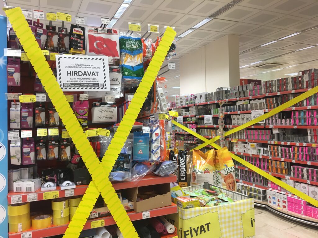 supermarkeder i Alanya, afspærret produkter i Alanya, karentæne i Alanya,