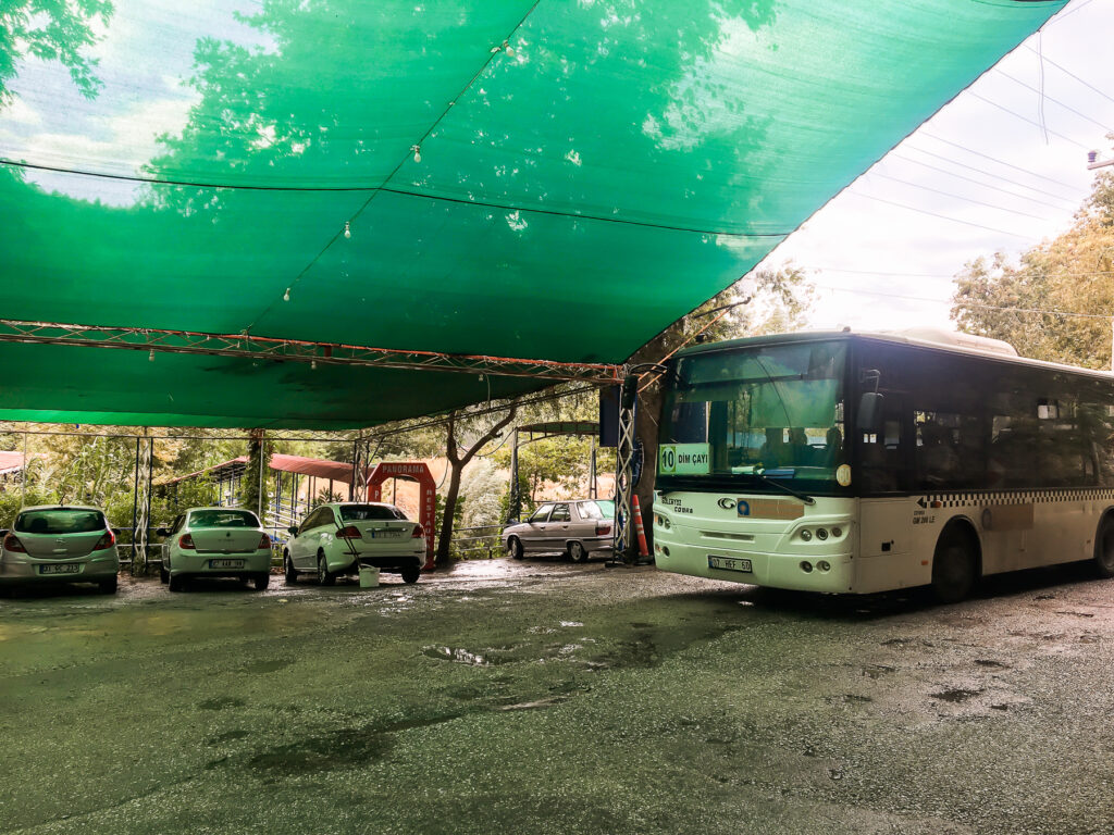 Alanya rutebiler, bus til Mahmutlar, bus mellem Mahmutlar og Alanya, Alanya Dolmus bus, Busserne i Alanya, Alanyas bybusser