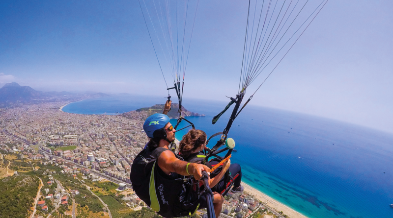 Oplevelser i Alanya, Alanya paragliding, rejseblog, guide til Alanya, Paragliding tur i Alanya, Seværdigheder i Alanya, adrenalin oplevelser i Alanya, guide til paragliding i Alanya