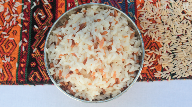 tyrkisk ris, opskrift på tyrkisk ris, sådan laver du tyrkisk mad, mad fra Tyrkiet, tyrkiske opskrifter, opskrifter på tyrkisk mad, Pilav opskrift, Pilaf opskrift