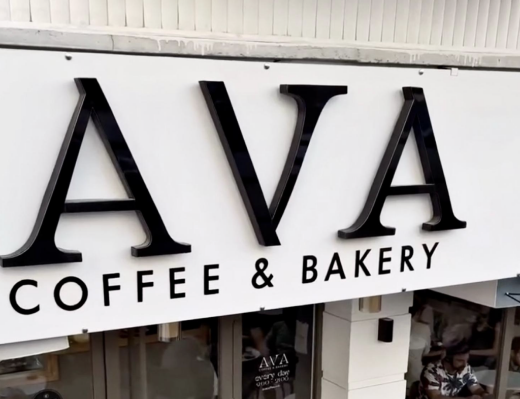 ava coffee, bakery, kaffesteder i mahmutlar, god kaffe, bageri, matcha, cappuchino, latte, akdeniz park, what to do in mahmutlar